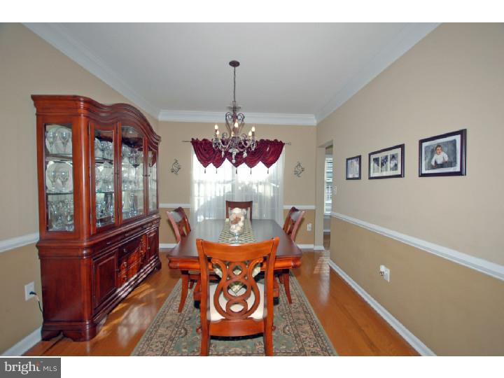 35 Sandstone Road East Windsor, NJ 08520 - Photo 3 of 15