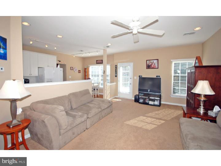 35 Sandstone Road East Windsor, NJ 08520 - Photo 4 of 15