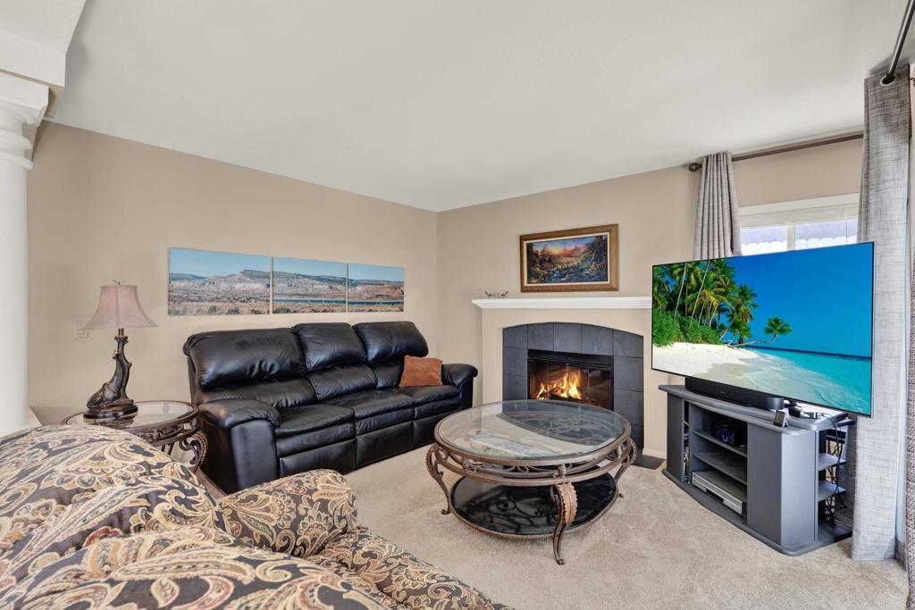 3761 Hillview Way Oceanside, CA 92056 - Photo 23 of 75 Virtually enhanced to add fire in fireplace.