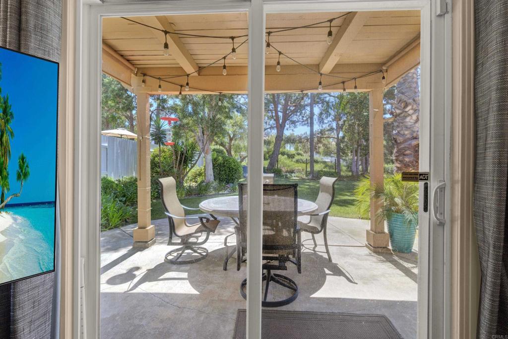 3761 Hillview Way Oceanside, CA 92056 - Photo 28 of 75