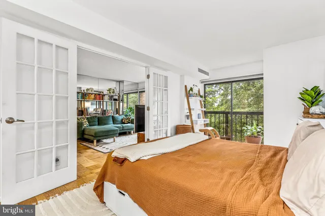 $499,000 | 1001 26th Street Northwest, Unit 306, Washington, DC 20037