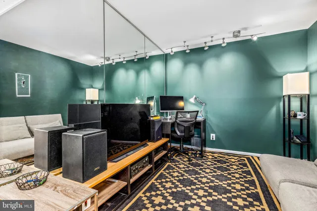 $499,000 | 1001 26th Street Northwest, Unit 306, Washington, DC 20037