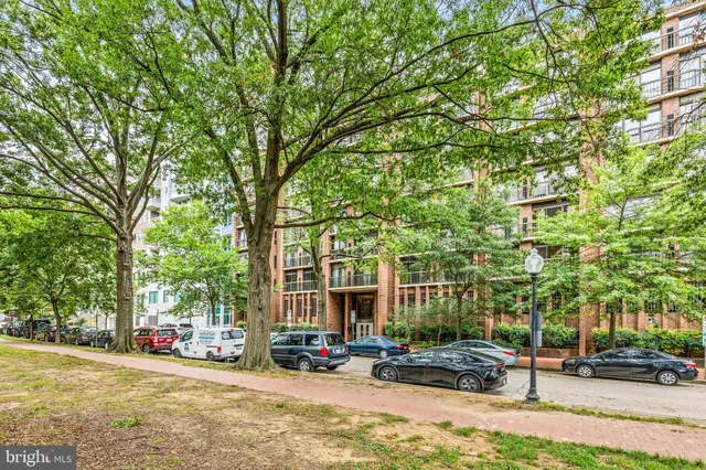 $499,000 | 1001 26th Street Northwest, Unit 306, Washington, DC 20037