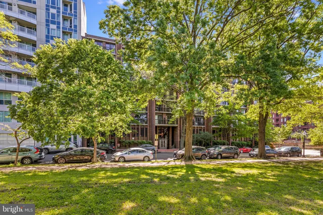 $499,000 | 1001 26th Street Northwest, Unit 306, Washington, DC 20037