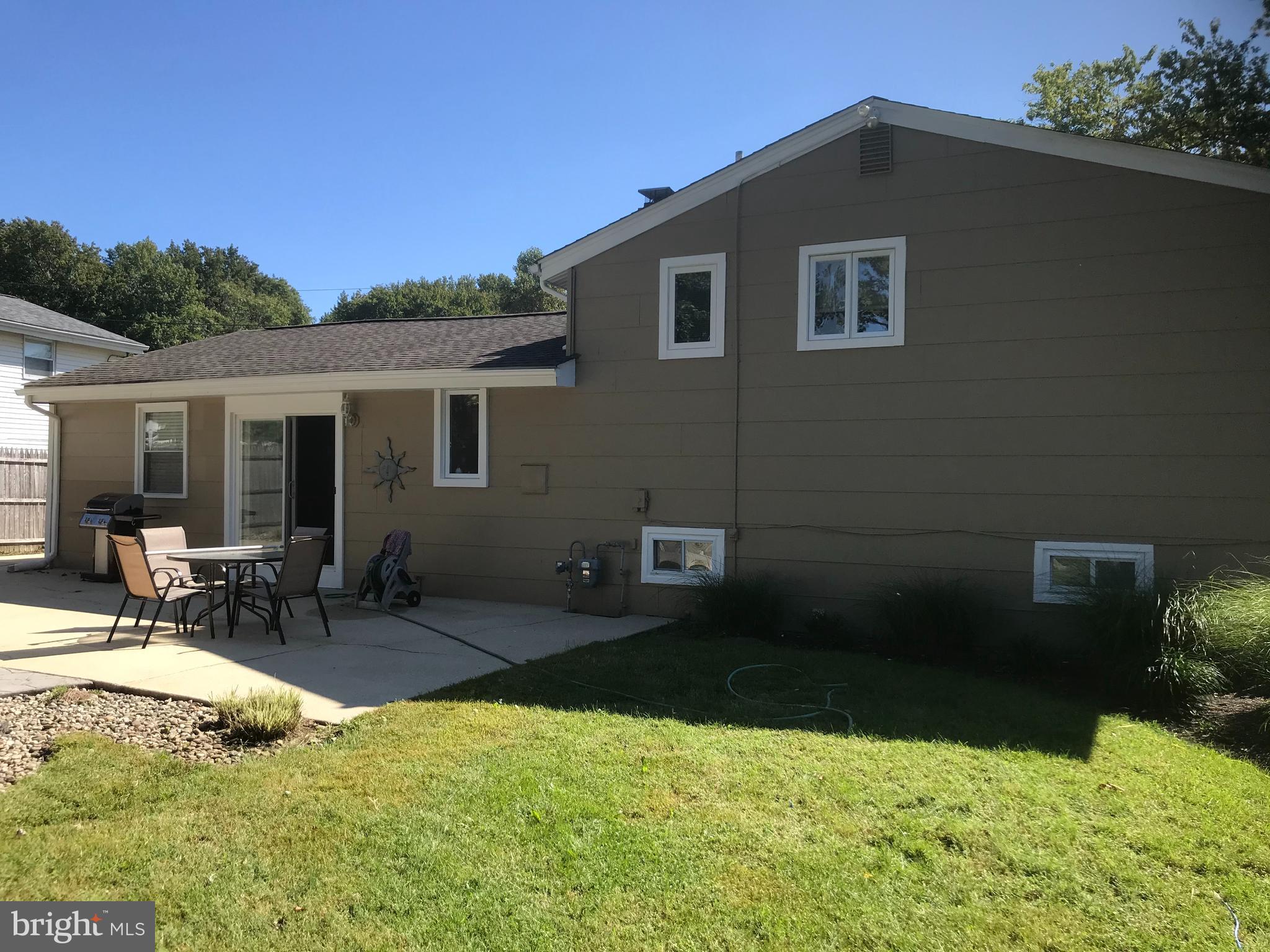238 Somerset Road Deptford, NJ 08096 - Photo 4 of 18