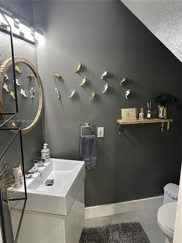 $1,199,000 | 11 Northeast 151st Street, Miami, FL 33162