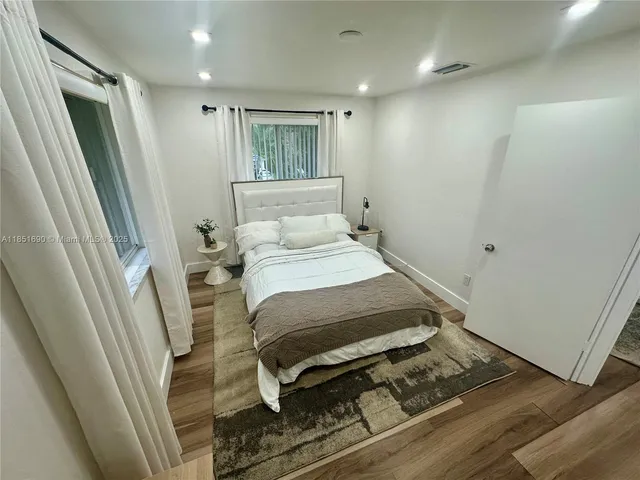 $1,199,000 | 11 Northeast 151st Street, Miami, FL 33162