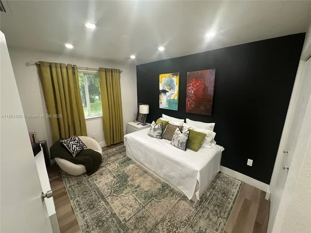 $1,199,000 | 11 Northeast 151st Street, Miami, FL 33162