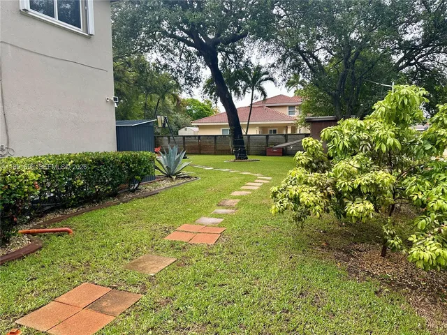 $1,199,000 | 11 Northeast 151st Street, Miami, FL 33162