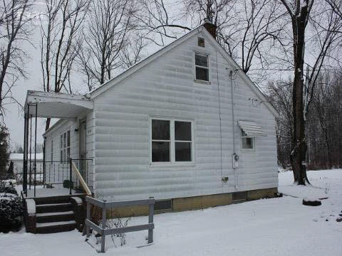 8260 Newburg Road Durand, MI 48429 - Photo 22 of 25 20348658-21.JPG