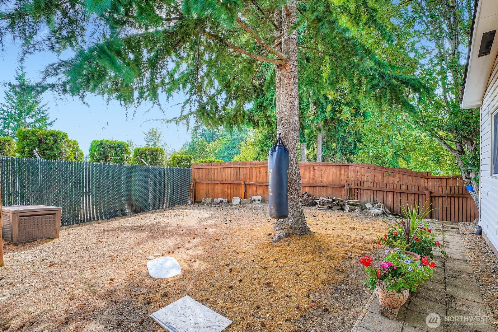 2431 South 371st Street, Unit 20 Federal Way, WA 98003 - Photo 26 of 28