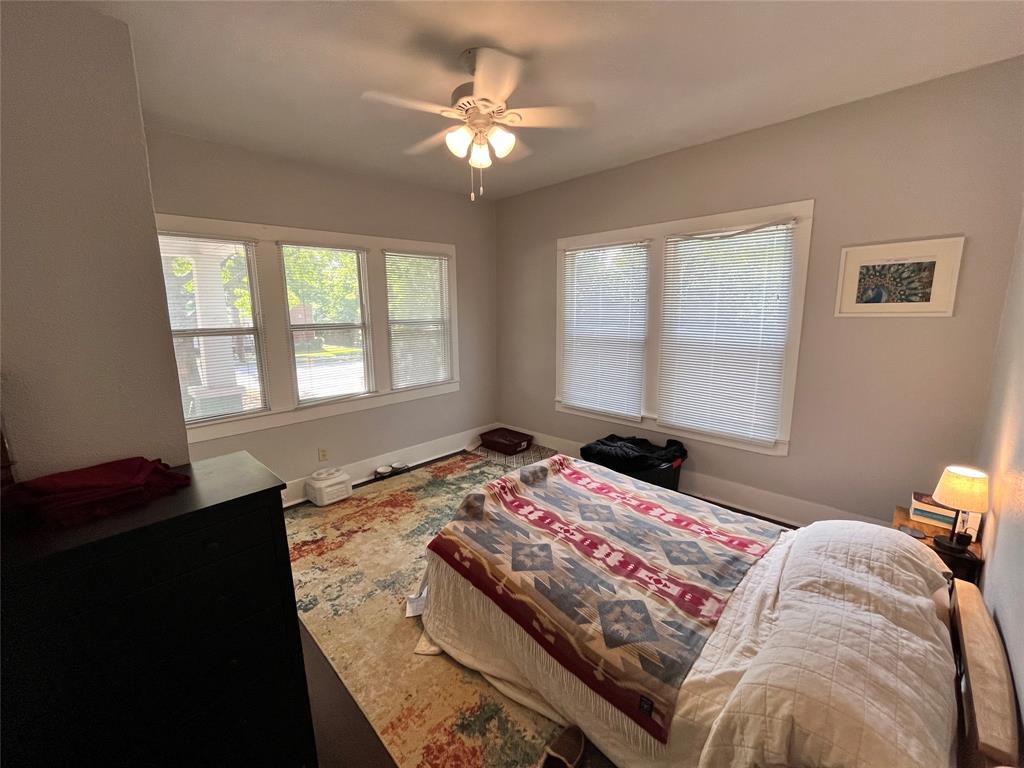 219 Bryan Street Denton, TX 76201 - Photo 4 of 14