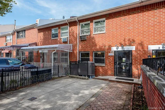 $628,000 | 2111 Prospect Avenue | West Farms