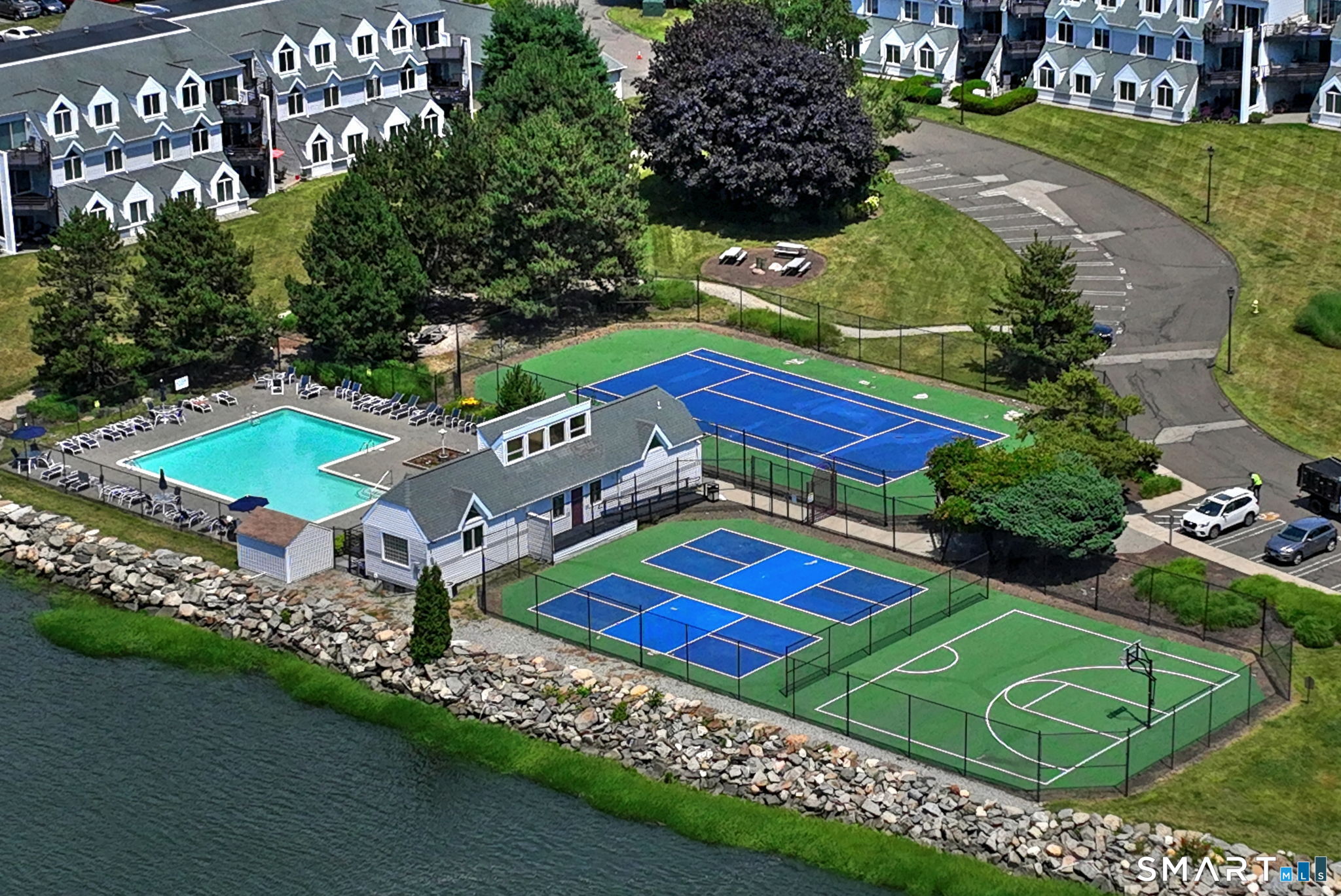 1128 Windward Road, Unit 1128 Milford, CT 06461 - Photo 5 of 40