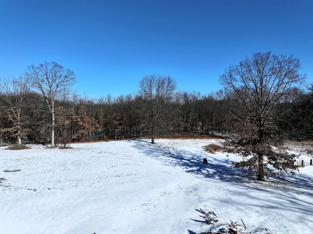 $279,900 | 15500 West 450 North, Medaryville, IN 47957