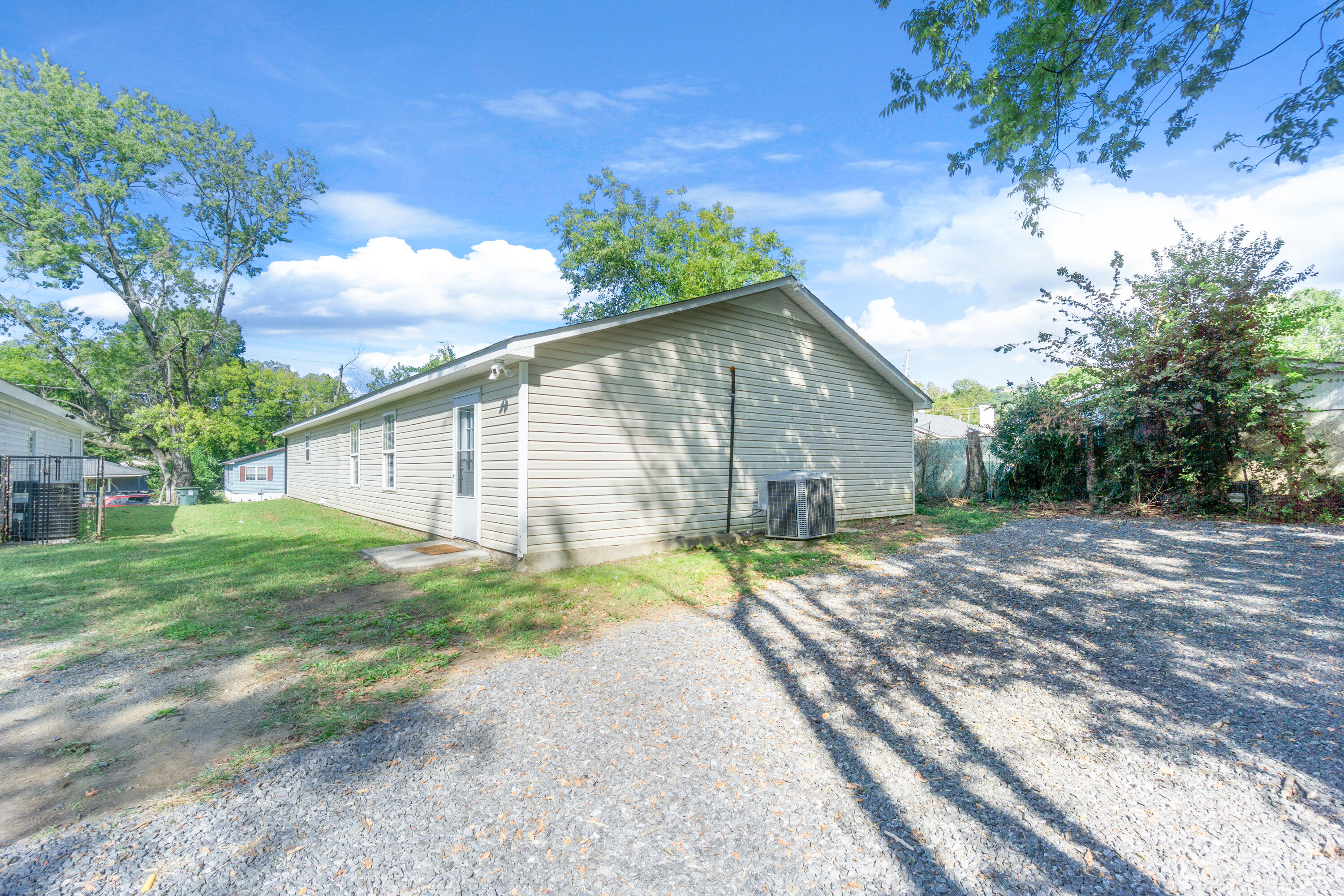 2016 Milne Street Chattanooga, TN 37406 - Photo 43 of 43 2016 Milne St-4