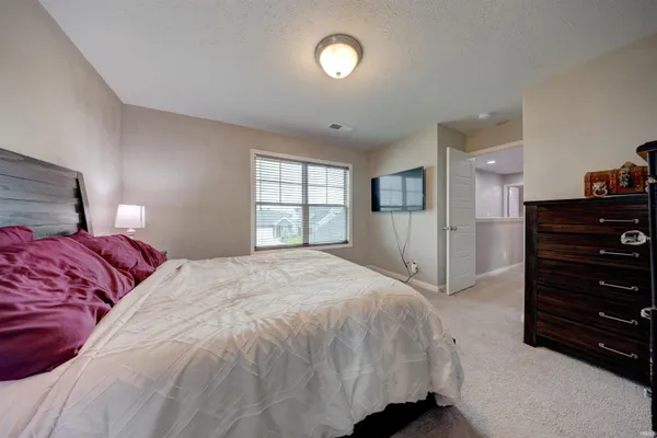 $357,000 | 4754 Brentford Drive, Newburgh, IN 47630