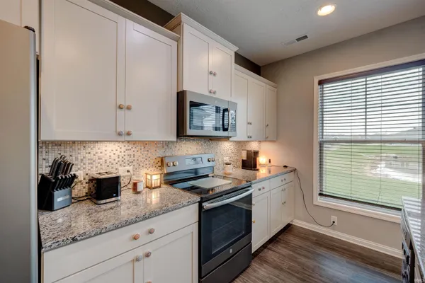 $357,000 | 4754 Brentford Drive, Newburgh, IN 47630