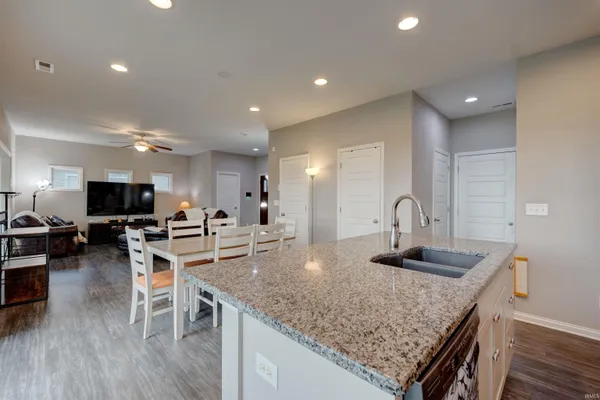 $357,000 | 4754 Brentford Drive, Newburgh, IN 47630