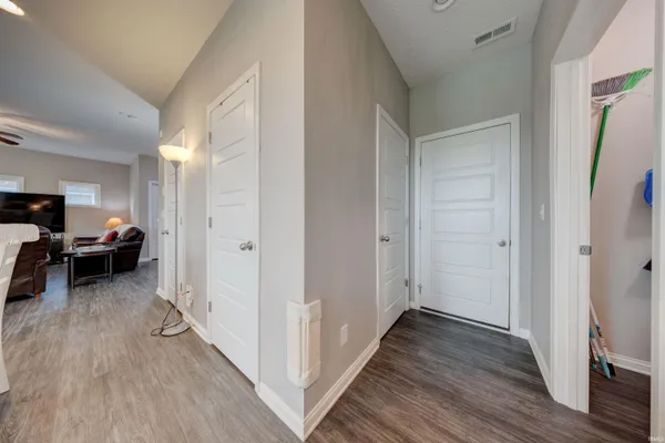 $357,000 | 4754 Brentford Drive, Newburgh, IN 47630