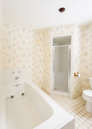 124 Warwick Road Melrose, MA 02176 - Photo 21 of 24 Gallery Image 21