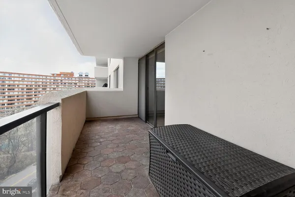 $629,500 | 1101 South Arlington Ridge Road, Unit 504, Arlington, VA 22202