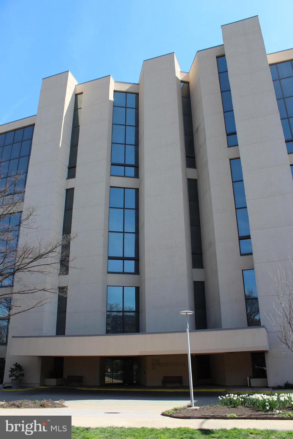 1101 South Arlington Ridge Road, Unit 504 Arlington, VA 22202 - Photo 37 of 37 a view of staircase with white walls