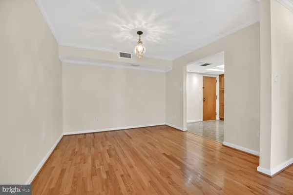 $629,500 | 1101 South Arlington Ridge Road, Unit 504, Arlington, VA 22202