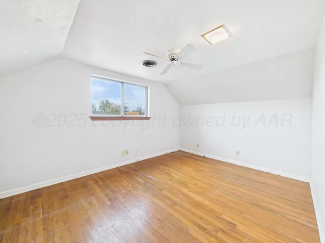 a bathroom with a tub