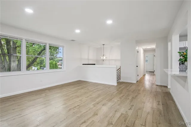 $294,000 | 48 Brasser Drive, Chili, NY 14624