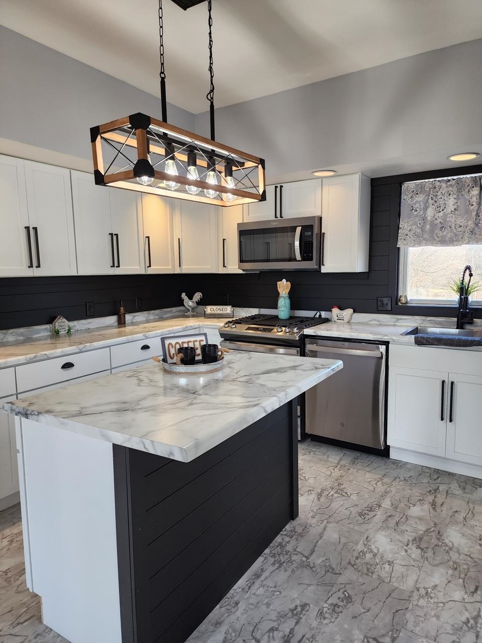 13687 Stagecoach Road Magnolia, IL 61336 - Photo 22 of 48 Gallery Image 22