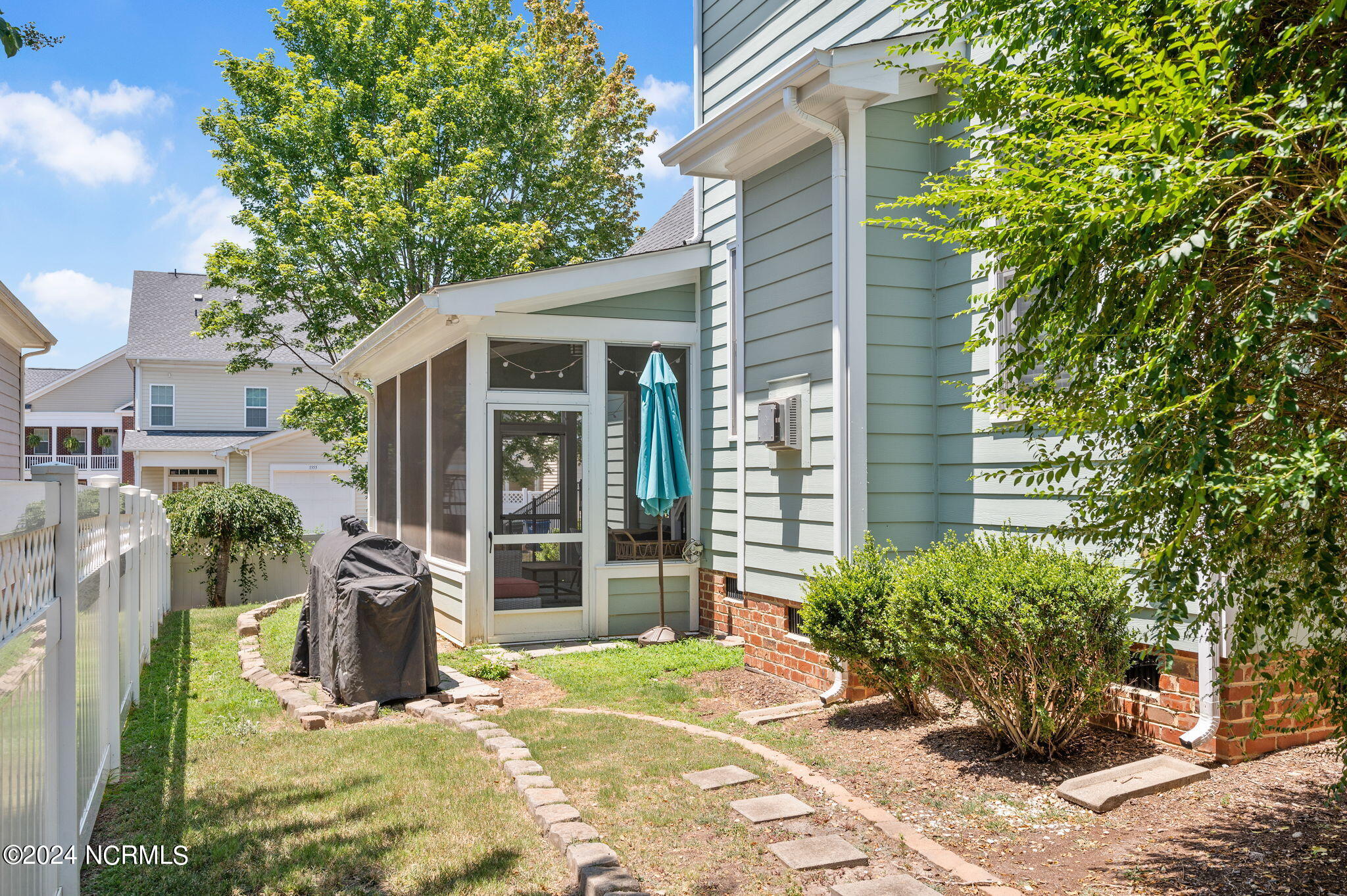 1352 Ileagnes Road Raleigh, NC 27603 - Photo 31 of 43 1352 Ileagnes Road Raleigh NC_JRKnowles_
