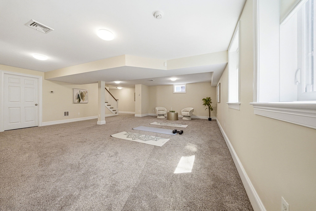 35 Marshall Road Wellesley, MA 02482 - Photo 32 of 42