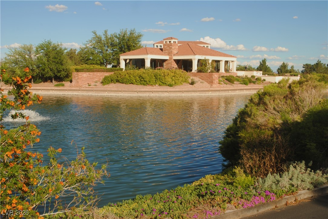 11021 Rackhurst Avenue Las Vegas, NV 89134 - Photo 46 of 53 One of our three Restaurants on site... this is Tavern at the Falls