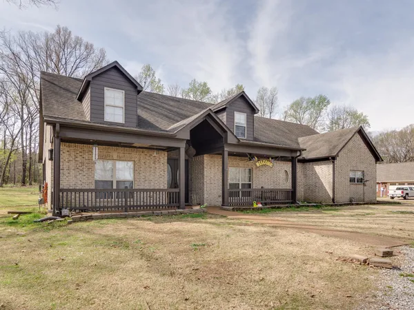 $500,000 | 853 J E Blaydes Parkway, Atoka, TN 38004