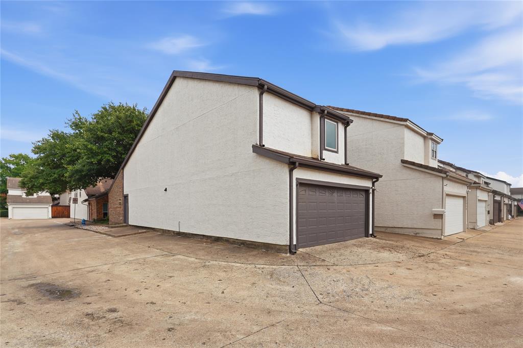 17118 Planters Row Addison, TX 75001 - Photo 2 of 18