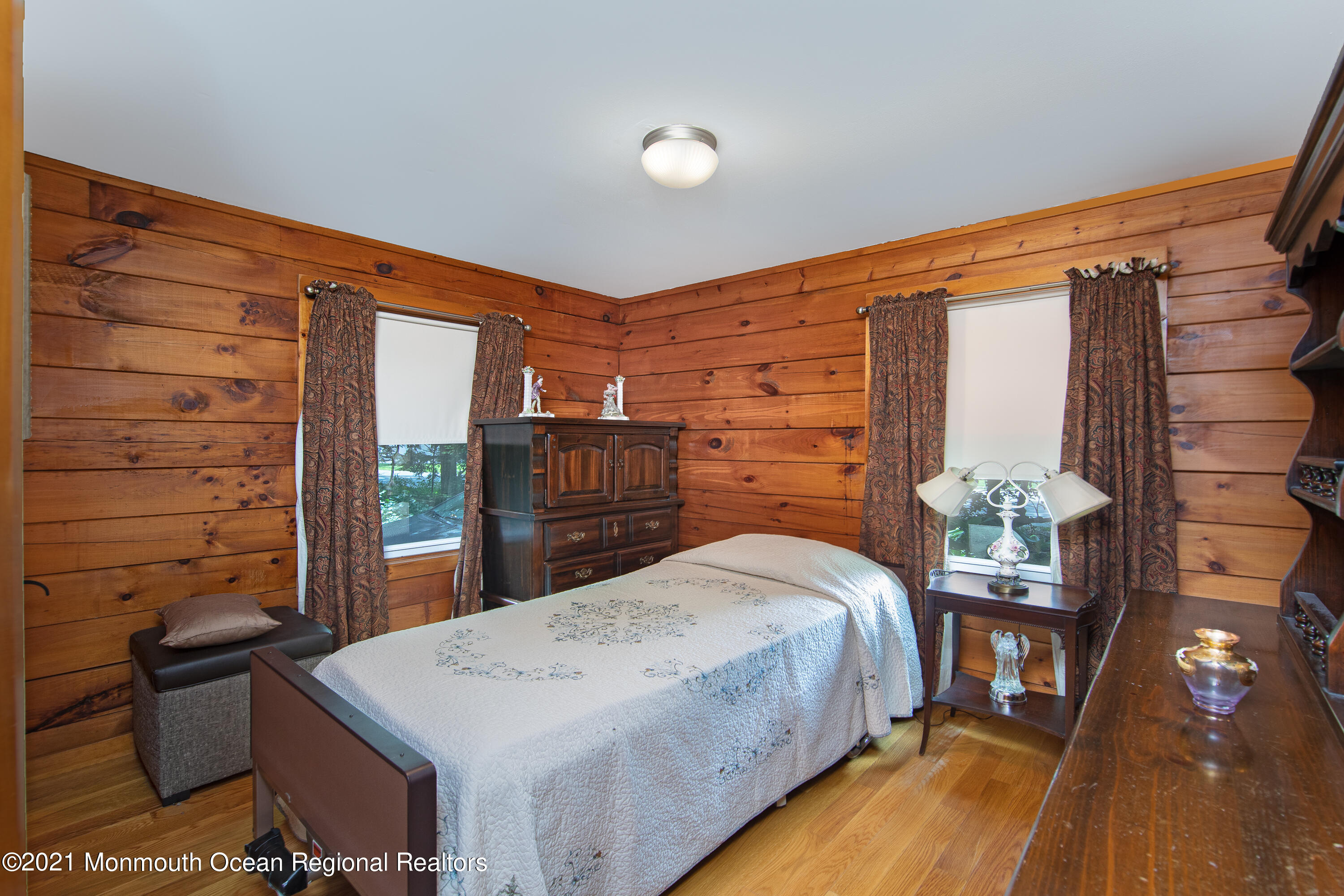 1500 Dorsett Dock Road Point Pleasant, NJ 08742 - Photo 17 of 33 Bedroom Two