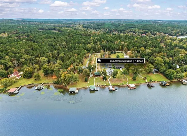 $550,000 | 851 Jamesway Drive, Sparta, GA 31087