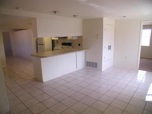 3943 West Coronado Road Phoenix, AZ 85009 - Photo 3 of 6 Additional Photo