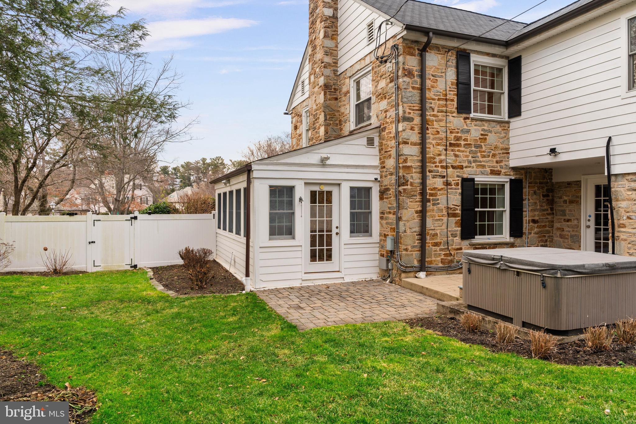 101 Thicket Road Baltimore, MD 21212 - Photo 29 of 30 a view of a house with backyard and sitting area