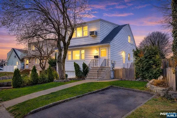 $750,000 | 322 Broughton Avenue, Bloomfield, NJ 07003