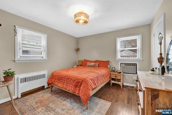 $750,000 | 322 Broughton Avenue, Bloomfield, NJ 07003