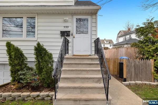 $750,000 | 322 Broughton Avenue, Bloomfield, NJ 07003