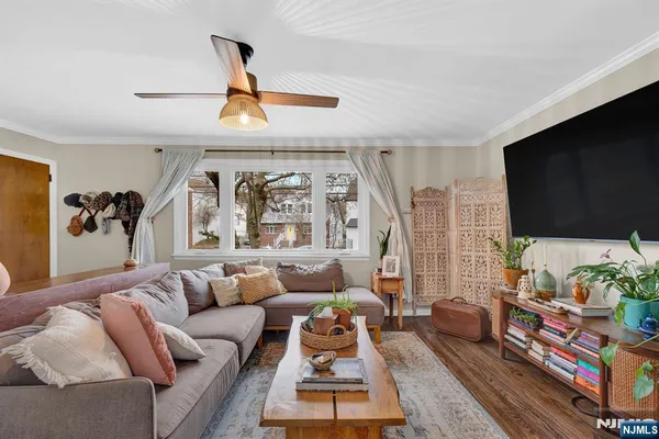 $750,000 | 322 Broughton Avenue, Bloomfield, NJ 07003