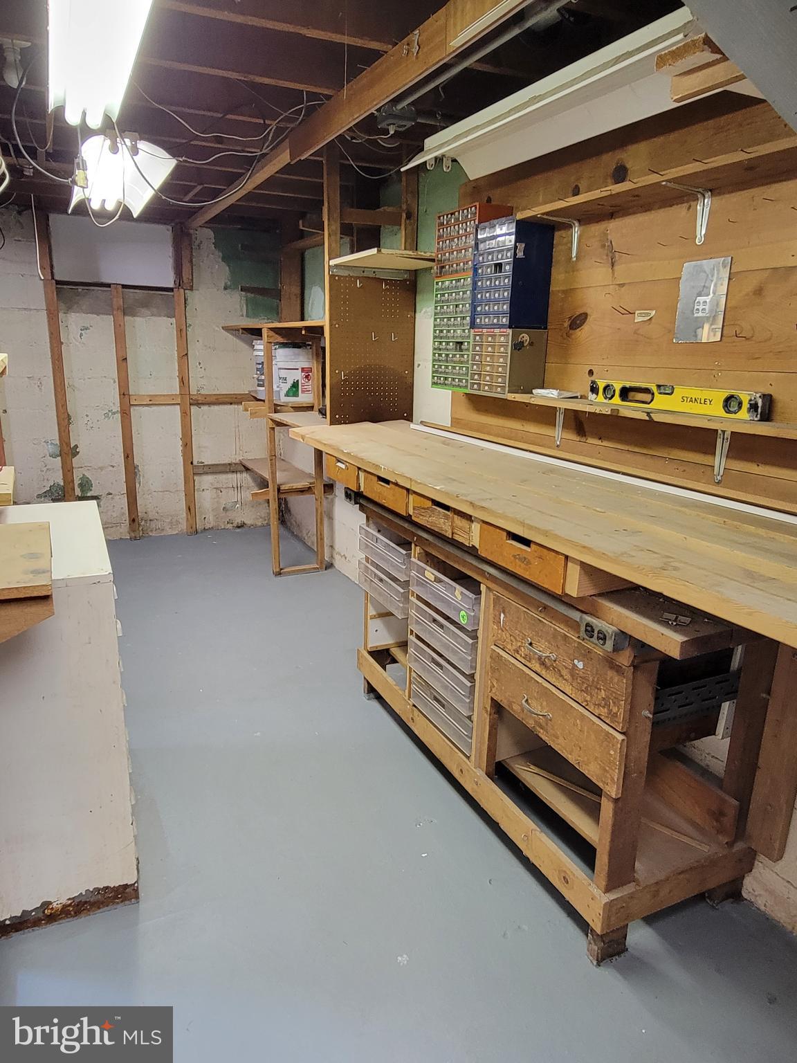 536 Crotzer Avenue Folcroft, PA 19032 - Photo 29 of 35 a view of a room with chairs