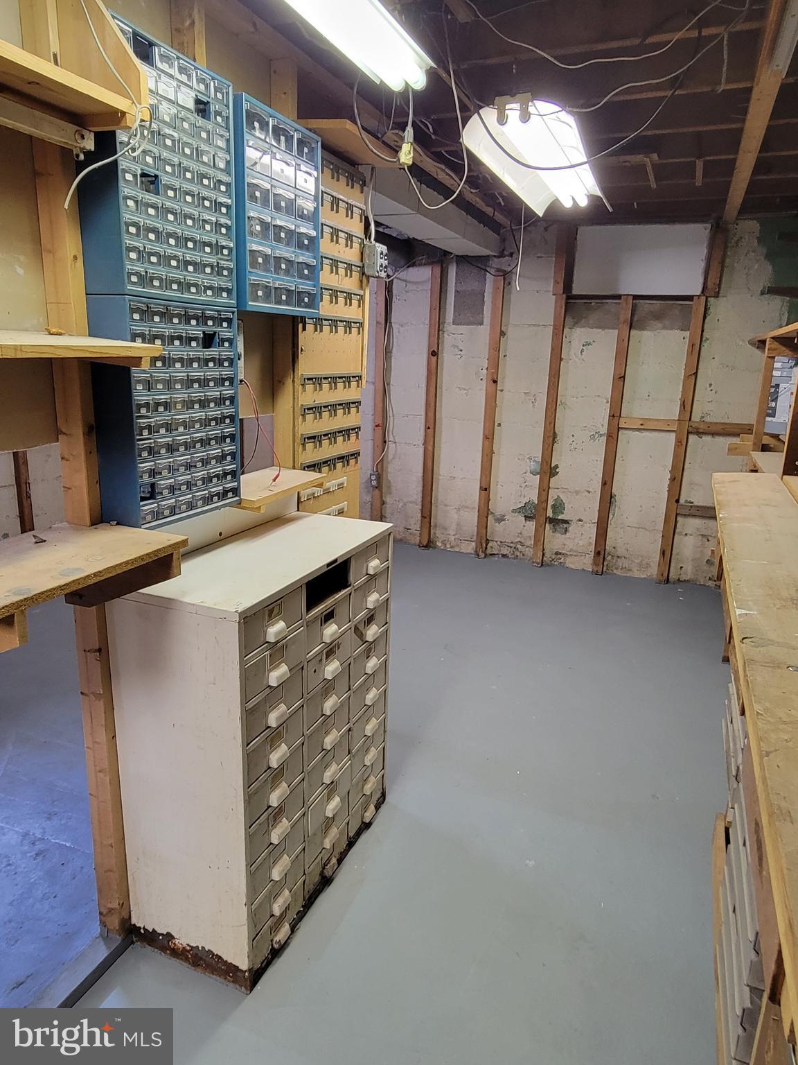 536 Crotzer Avenue Folcroft, PA 19032 - Photo 30 of 35 a view of an empty room and storage