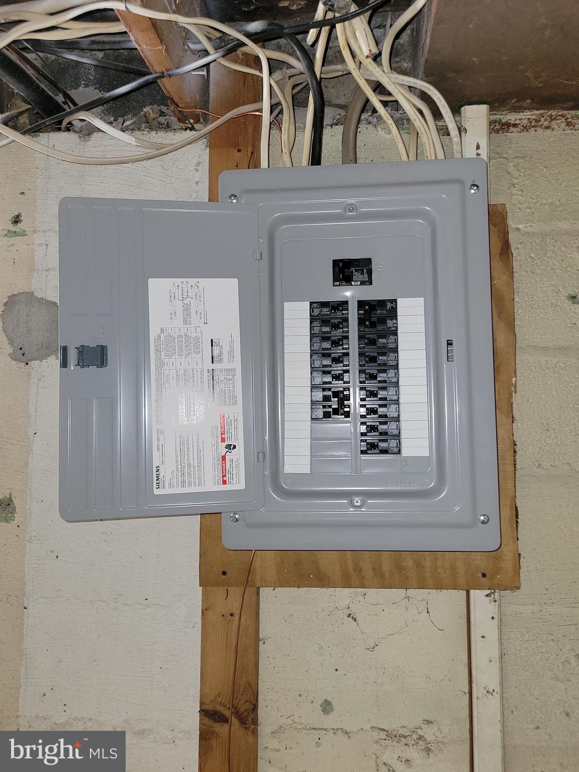 536 Crotzer Avenue Folcroft, PA 19032 - Photo 32 of 35 a view of front door of house