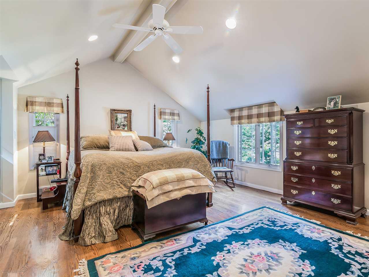 525 Shelden Road Grosse Pointe Shores, MI 48236 - Photo 23 of 51