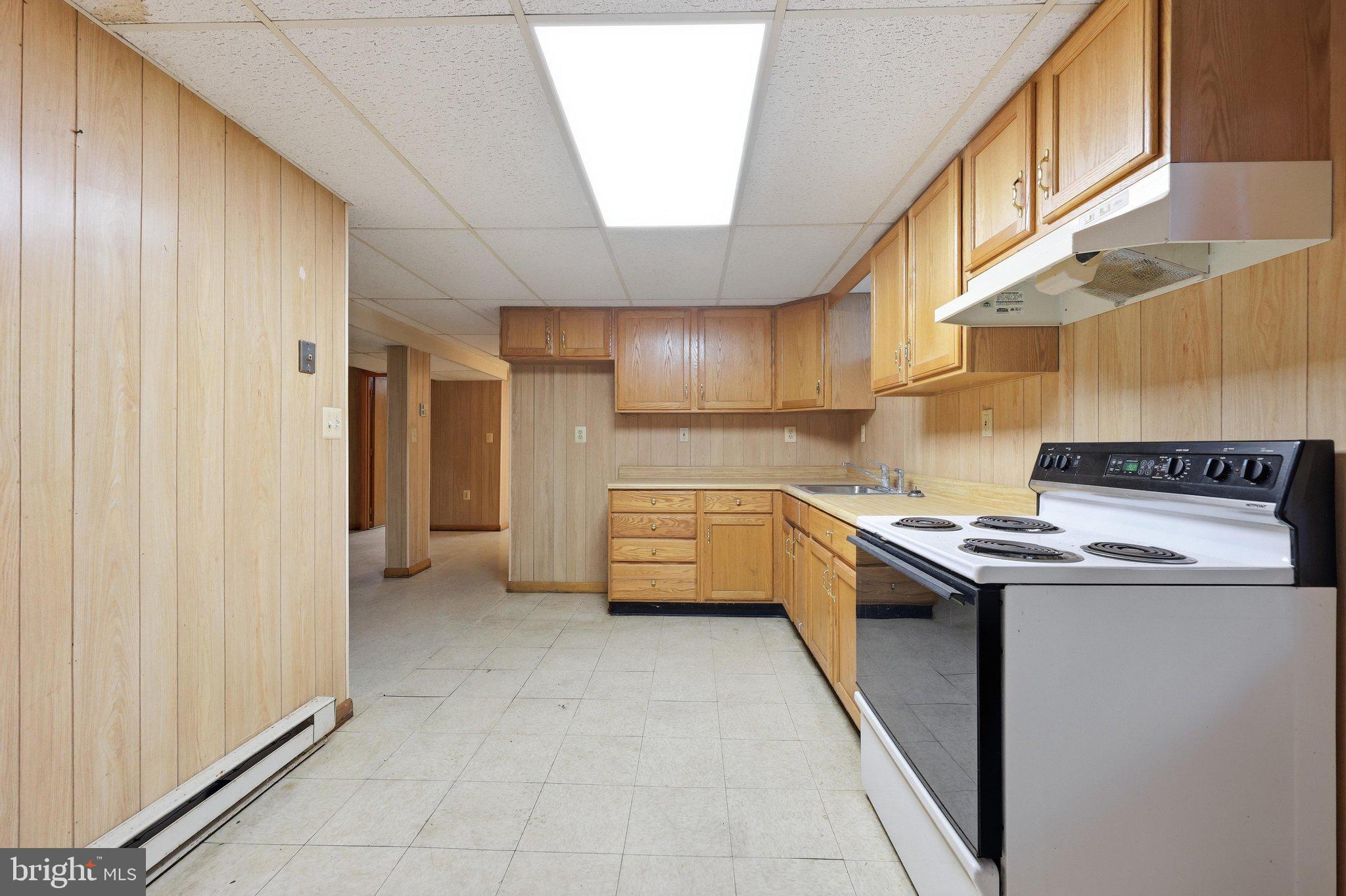 608 Oak Tree Road Westminster, MD 21157 - Photo 49 of 54 lower level
