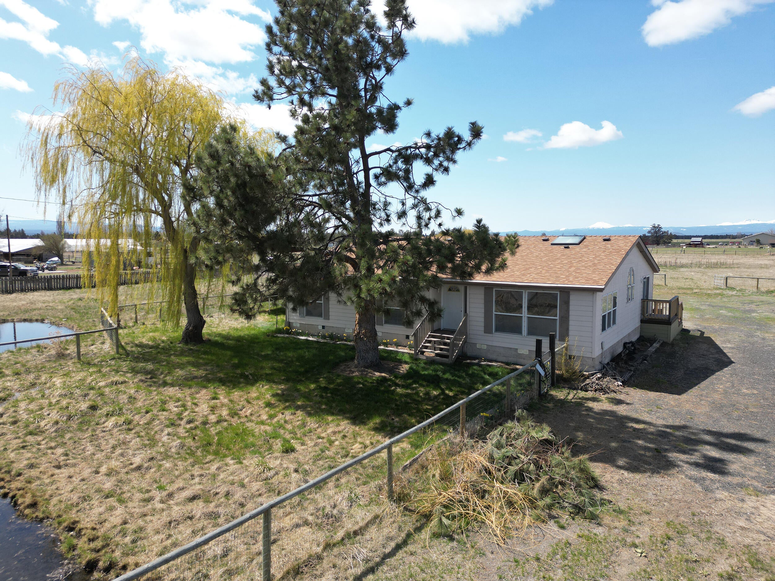 26395 Walker Road Bend, OR 97701 - Photo 35 of 36 DJI_0099